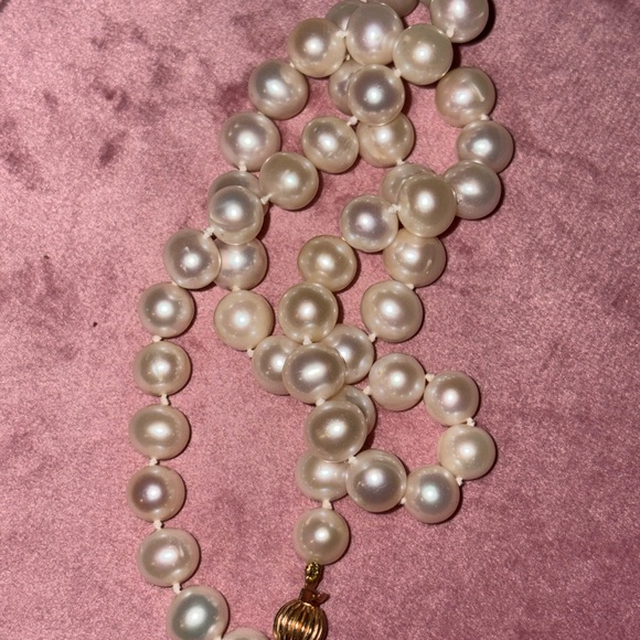 14k 8-9mm White Pearl Necklace Strand Akoya Luster! - Picture 1 of 7